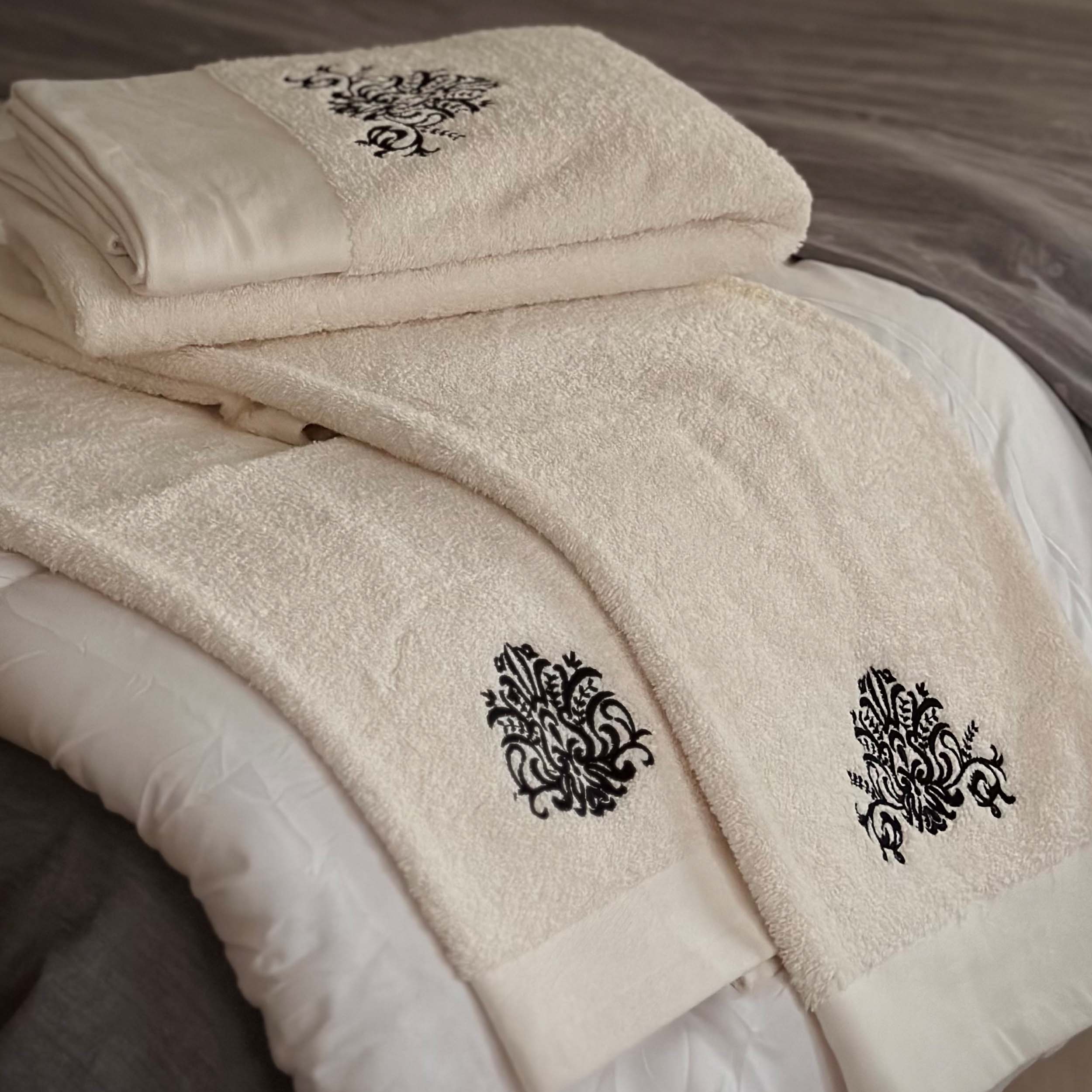 Damask Marfil